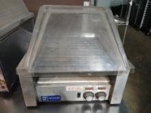 APWyott 24" Hot Dog Roller / Hot Dog Cooker - Commercial Hot Dog Roller 115 V- Please see pics for a