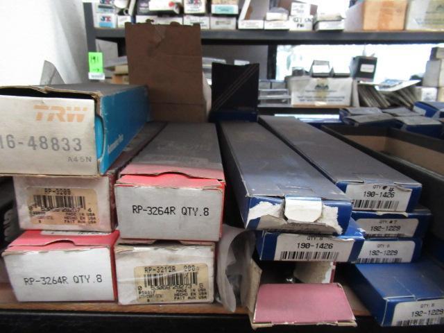 CONTENTS OF SHELF - ASSORTED CONNECTING ROD BOLTS, DOWEL PINS, CYLINDER HEAD VALVES, ROCKER ARMS &
