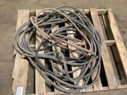 A PALLET OF, 2 AIR HOSES