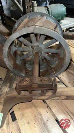 Hand Crank Galvanized Curd Mill
