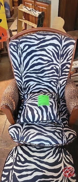 NEW Dutailer Rocking Chair W/ Foot Rest