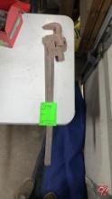 Large Adjustable Forged Pipe Wrench