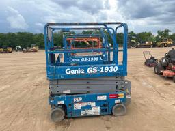 GENIE GS-1930 ELECTRIC SCISSOR LIFT