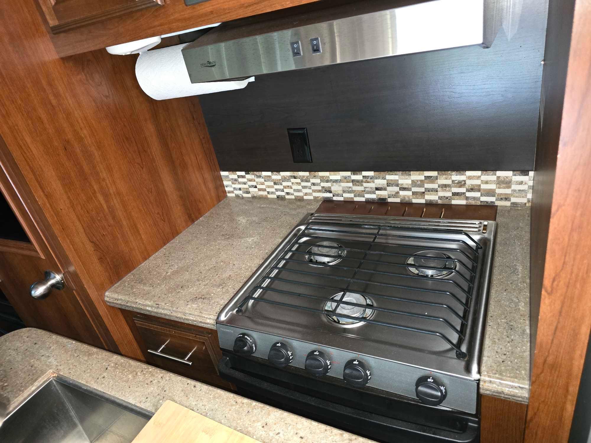 2018 JAYCO EAGLE SERIES 32' RV CAMPER