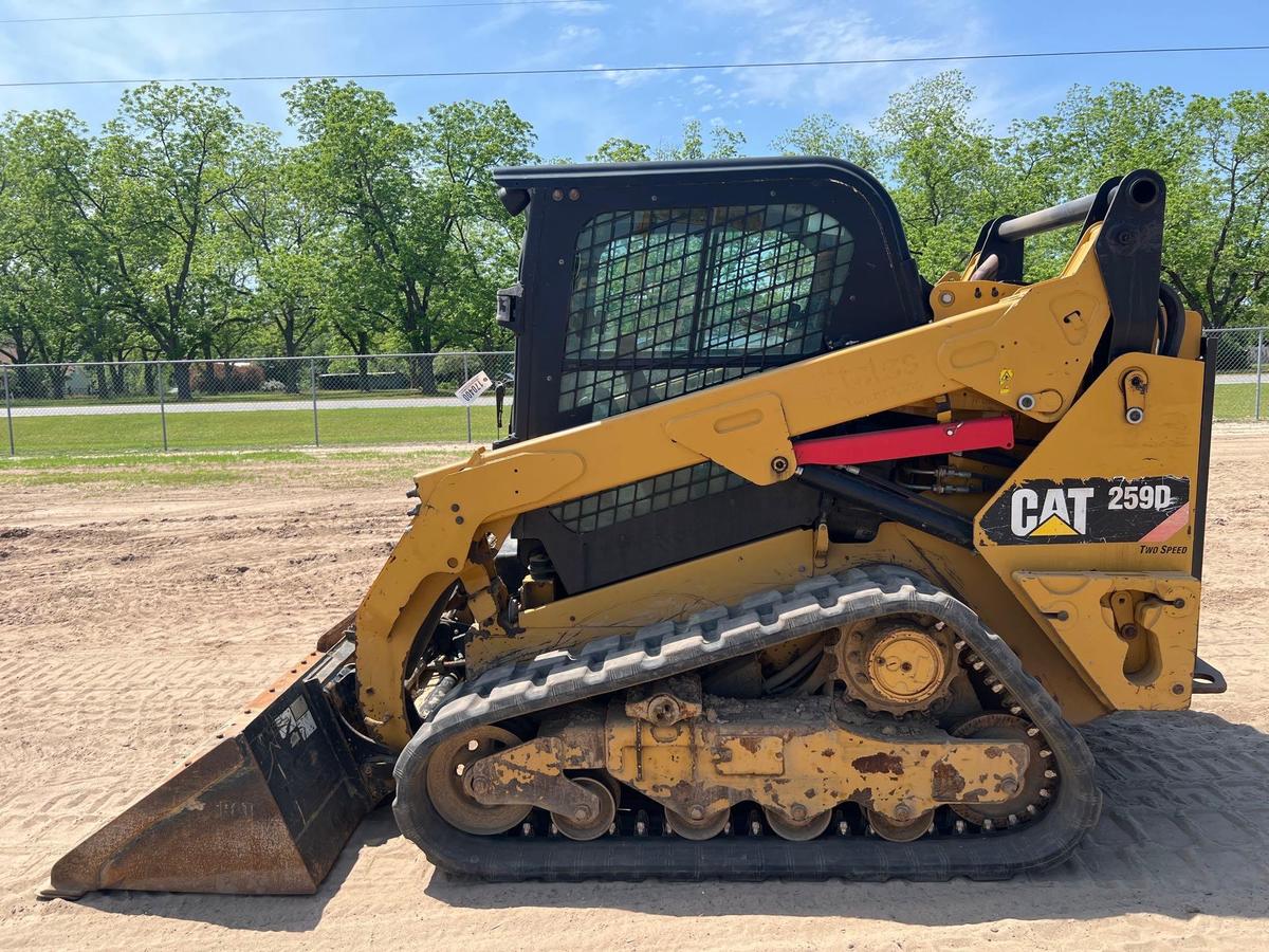 2016 CATERPILLAR 259D SKID STEER