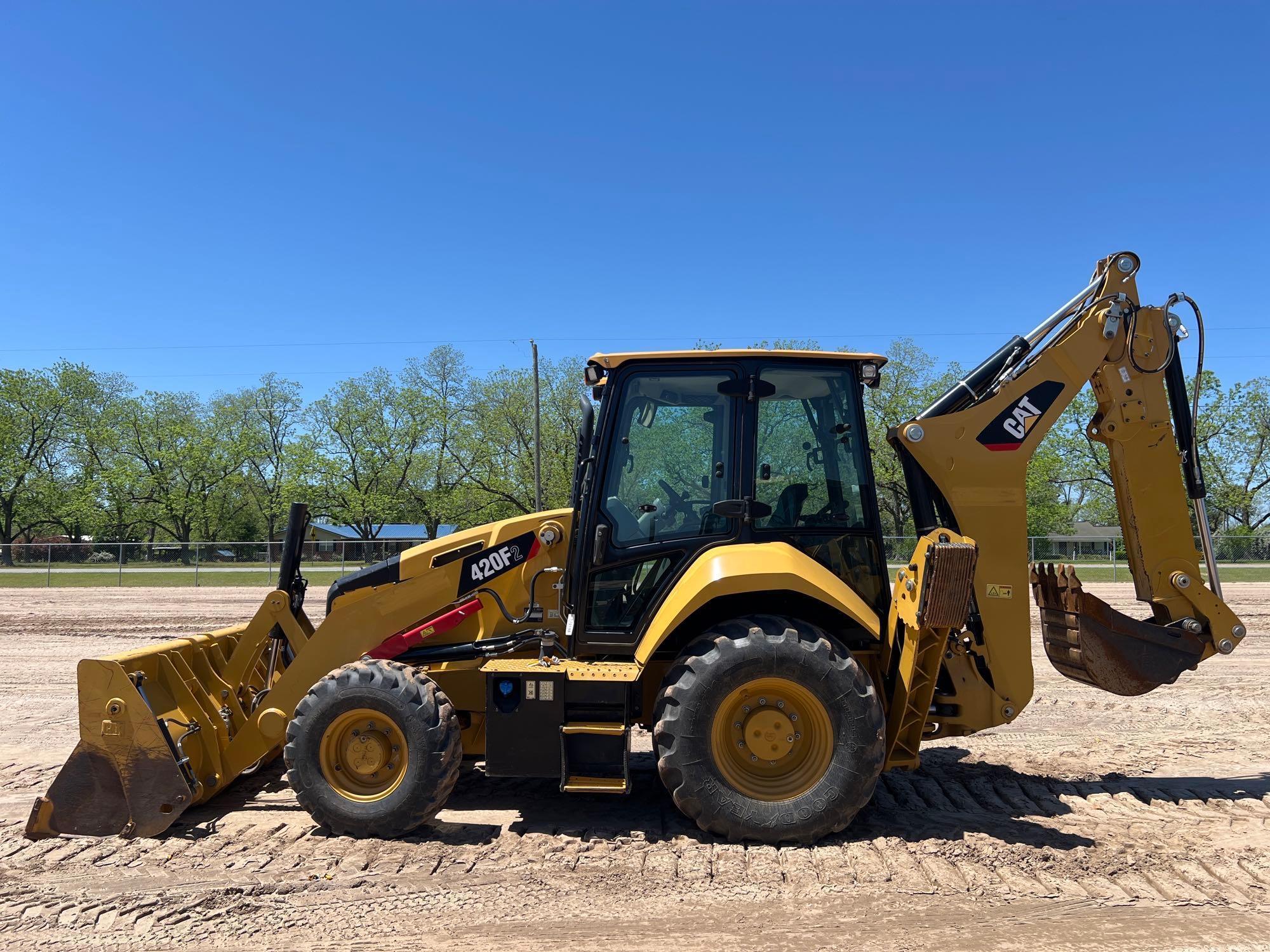 2020 CATERPILLAR 420F2 BACKHOE