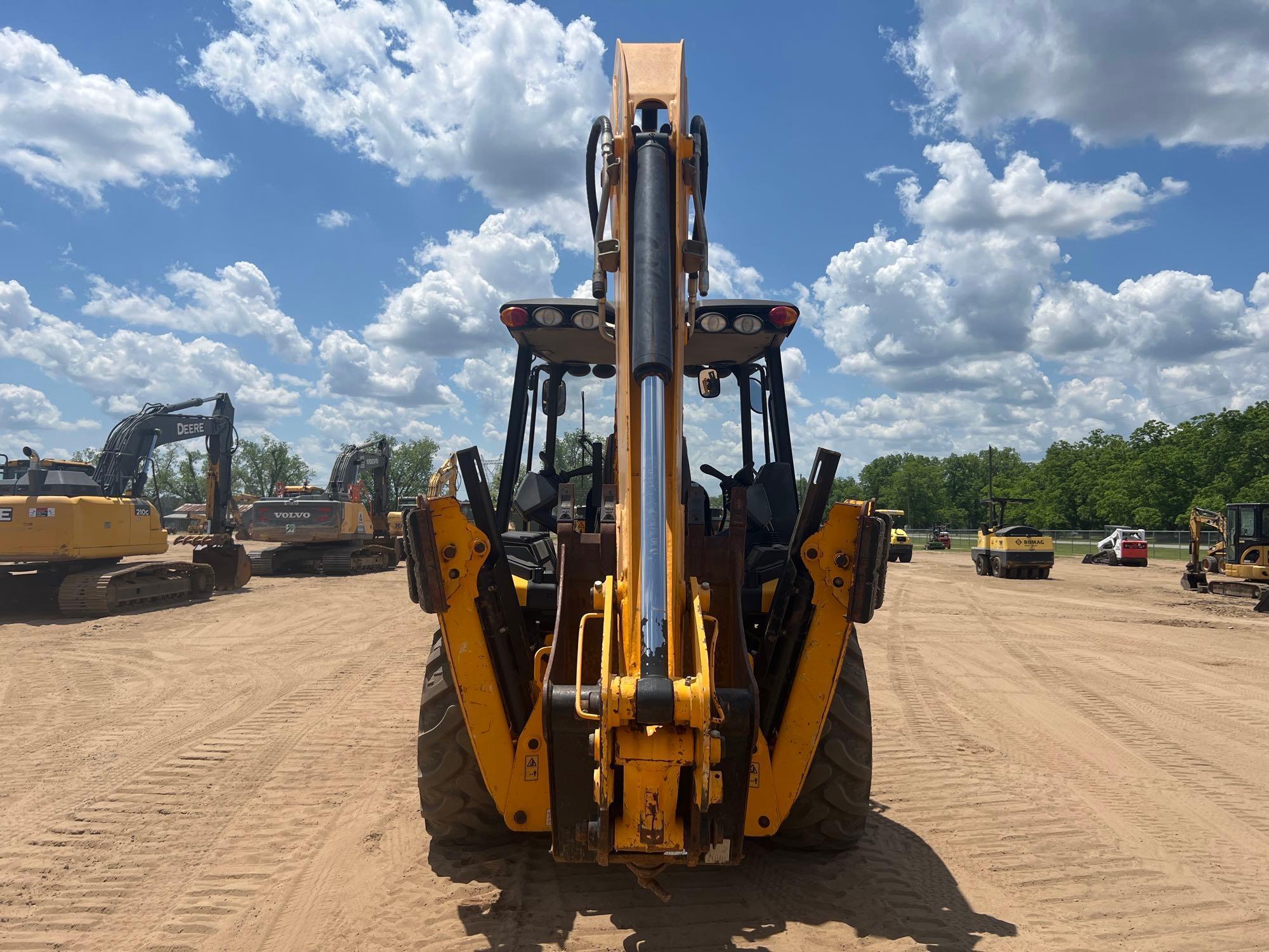 2020 JCB 3CX BACKHOE