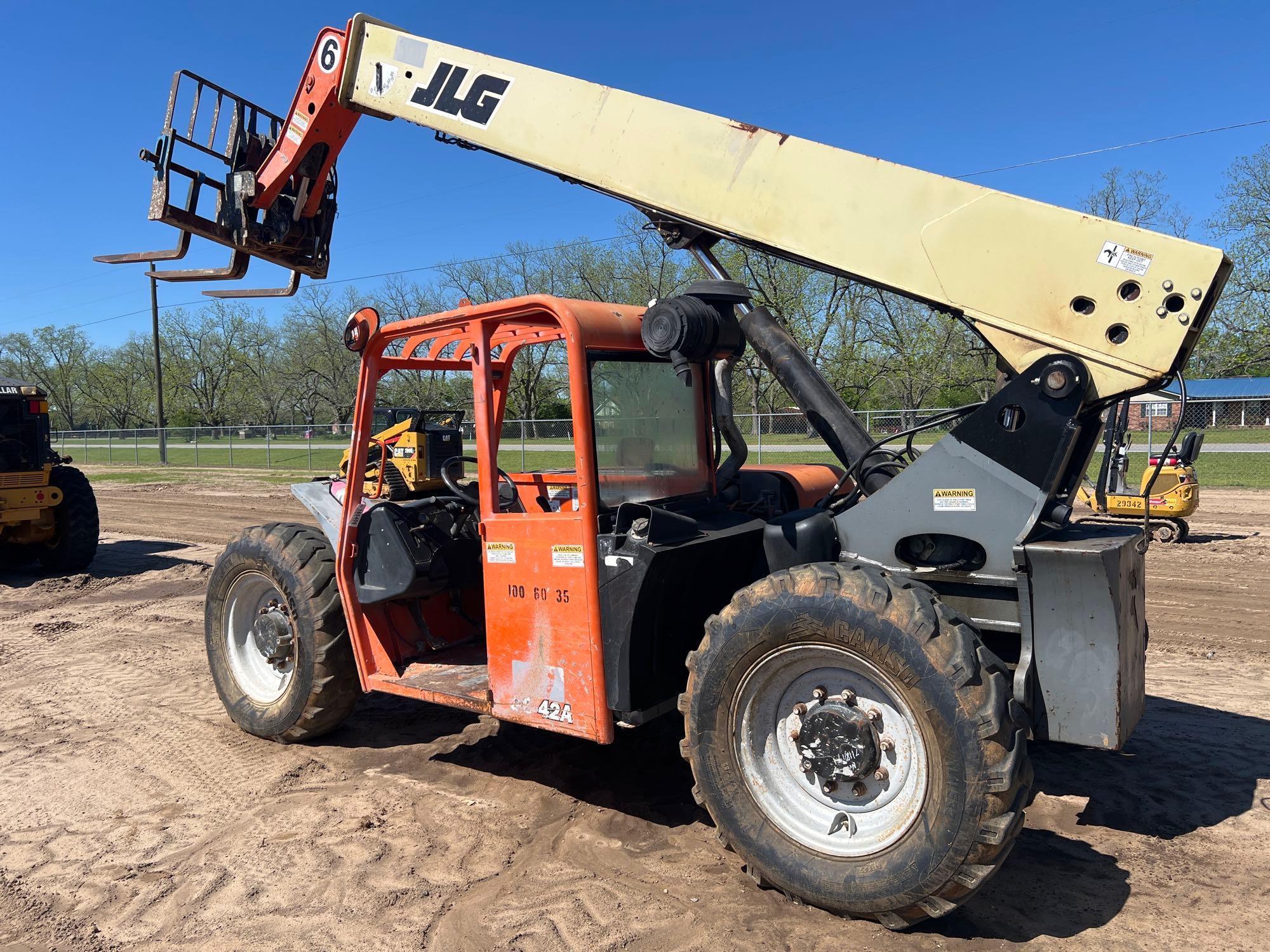 JLG G6-42A TELESCOPIC FORKLIFT