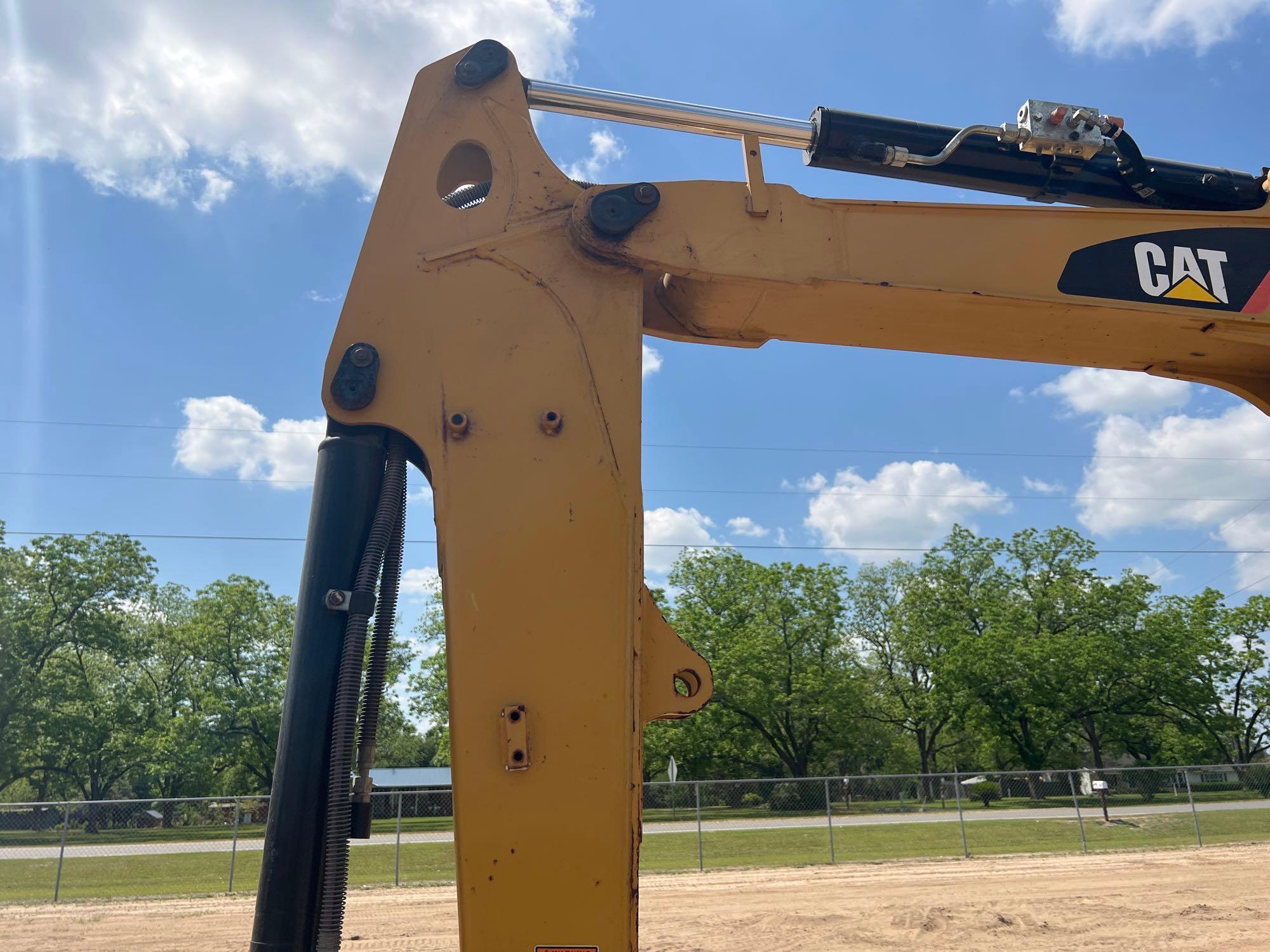 2018 CATERPILLAR 305E2 CR EXCAVATOR