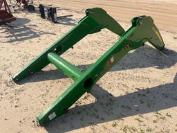 JOHN DEERE 640R LOADER (NO BUCKET) W/ BRACKETS