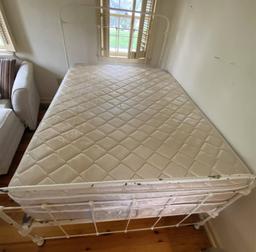 IRON BED FRAME AND RAILS