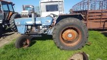 Long 1582 Salvage Tractor