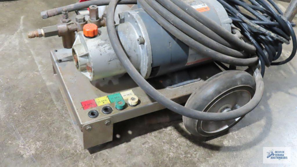 MSW Industries electric pressure washer