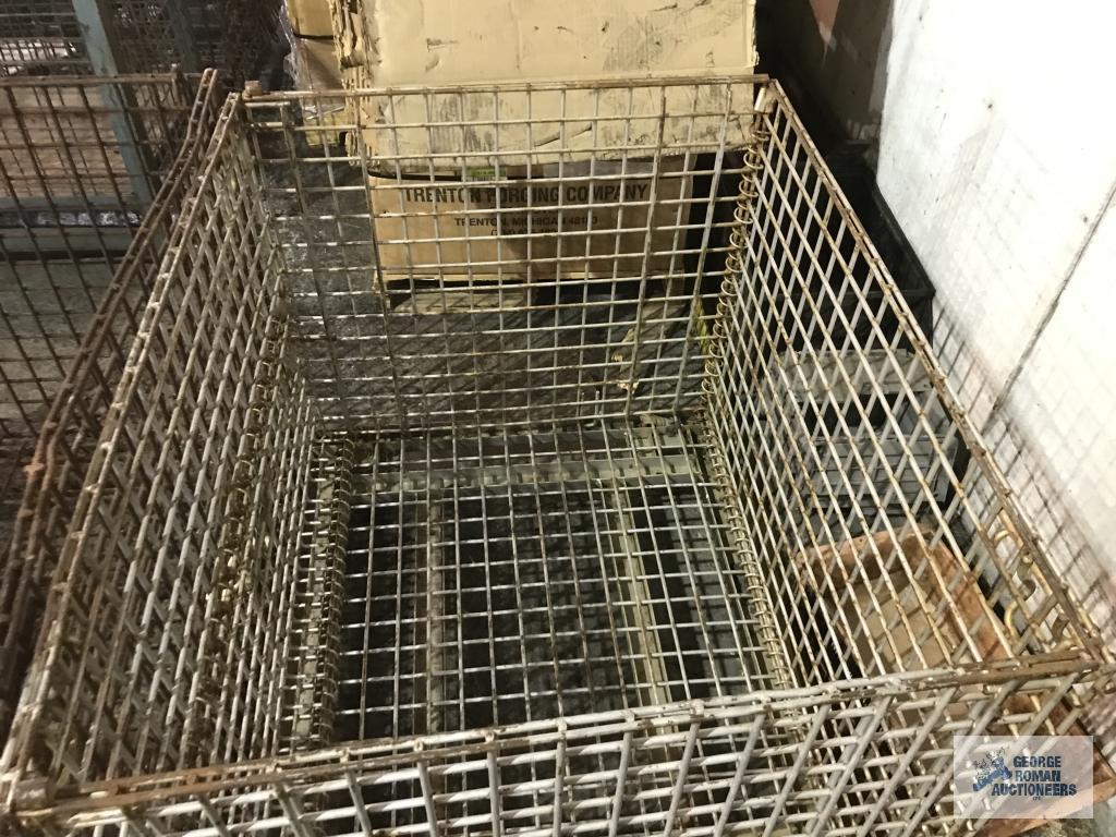 (4) WIRE PARTS CAGES