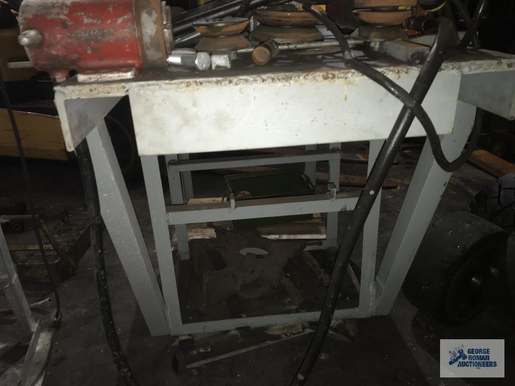HYDRAULIC PUMP AND STAND