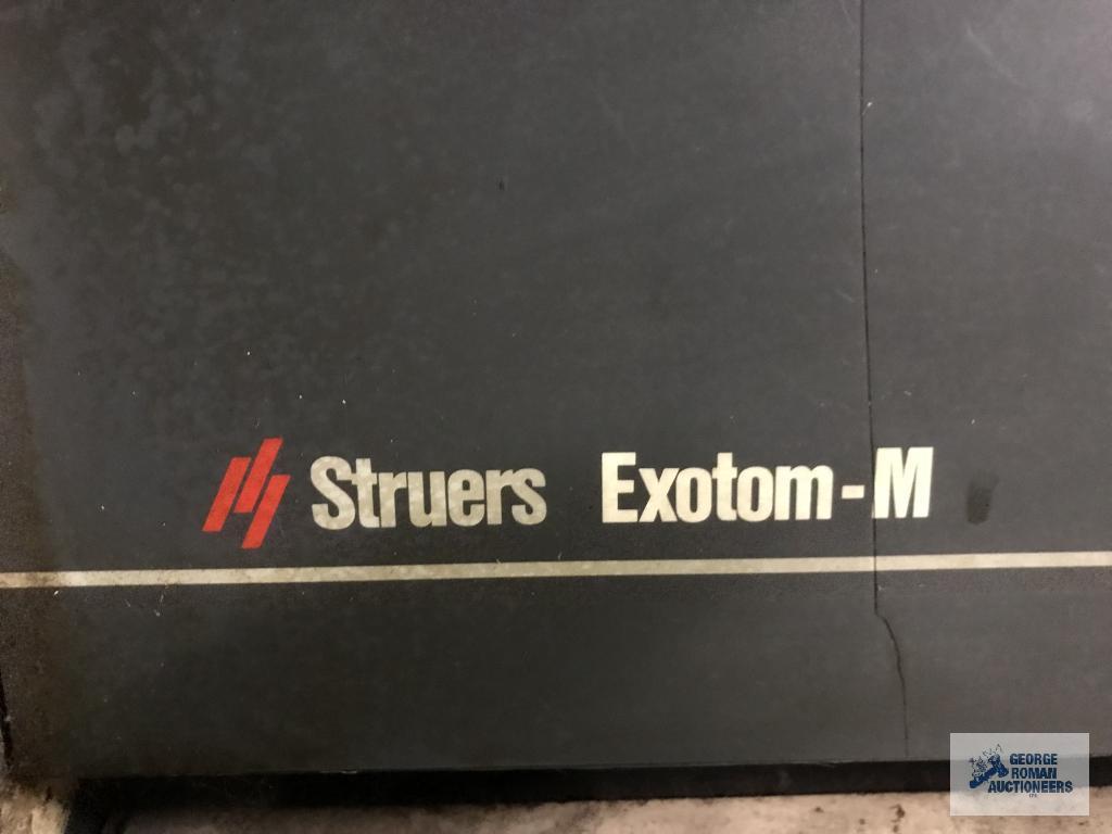 STRUERS EOXTOM-M CUT OFF SAW