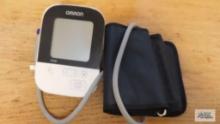 Omron blood pressure apparatus