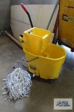 commercial mop bucket with mop and extra head