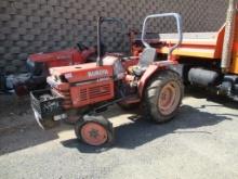 Kubota L2600F Ag Tractor,