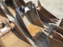 Lot Of 24" Backhoe Tooth Bucket