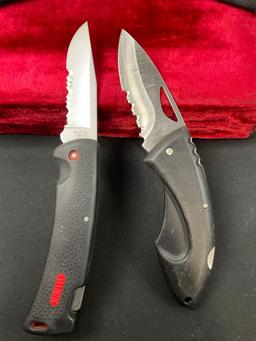 Pair of Modern Buck Folding Pocket Knives, Models 435 & 450 Stainless Steel Blades & Rubber Handles