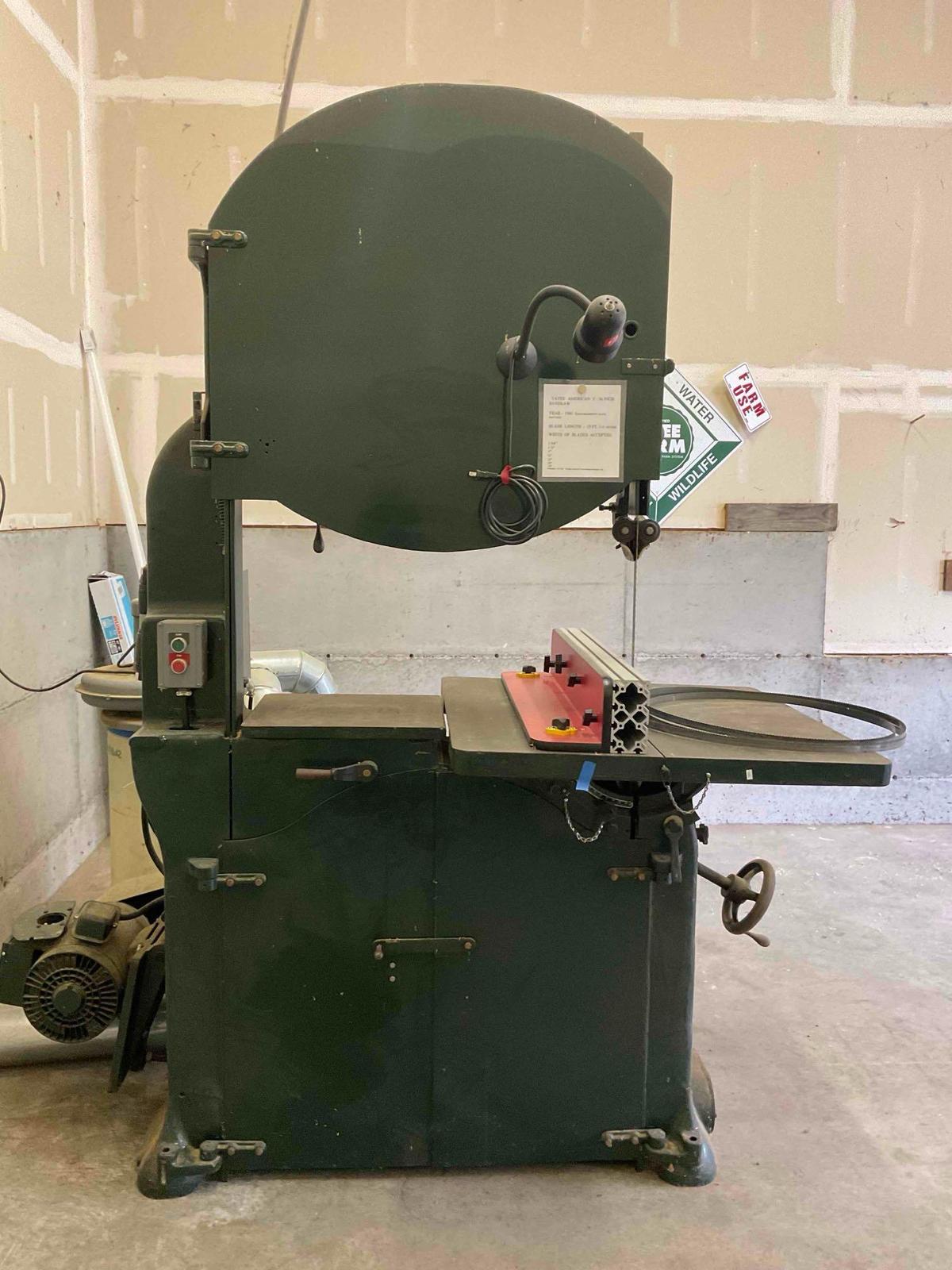 1941 Yates American Y-36 Inch band saw w/ Cincinnati 1Hp Dust Collector/ good cond./See Description