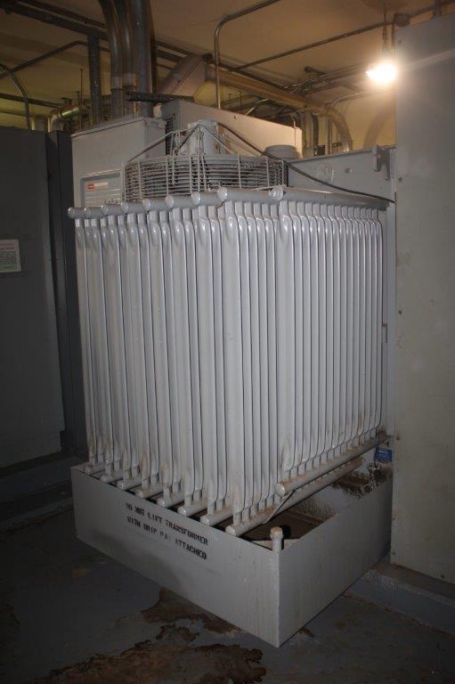 Westinghouse 1500 KVA Liquid Cooled Transformer, 13800 Primary 480-277 Seco