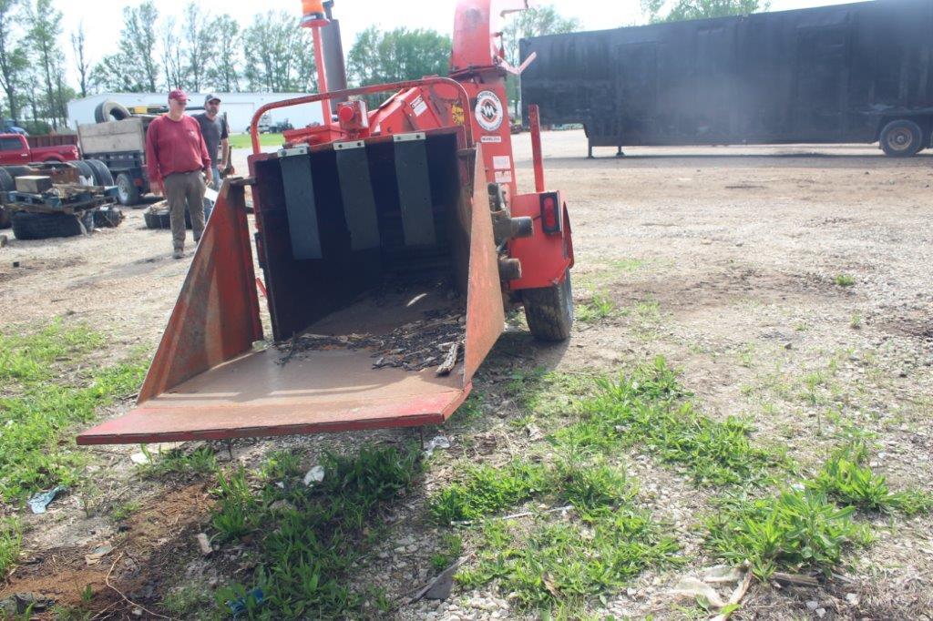 Morbark 200 Pull Behind Brush Chipper w/Diesel Power Unit, Shows 2291hrs on
