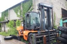 Doosan Mdl# D1108-5 , 24k lb, Dual Wheel Forklift w/8' Forks, Parts Machine