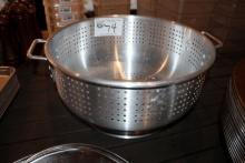 NEW Aluminum Footed Collander
