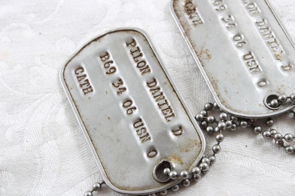 Military Collectibles Dog Tags, Lapel Pins & Other