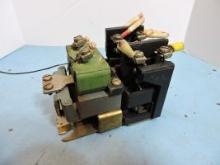 General Electric - Machine Tool Relay CR2810A14AC / 600v - 10amp / Lot of 5