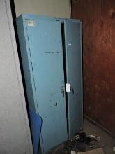 Metal Cabinet with 2 door and 3 shelves