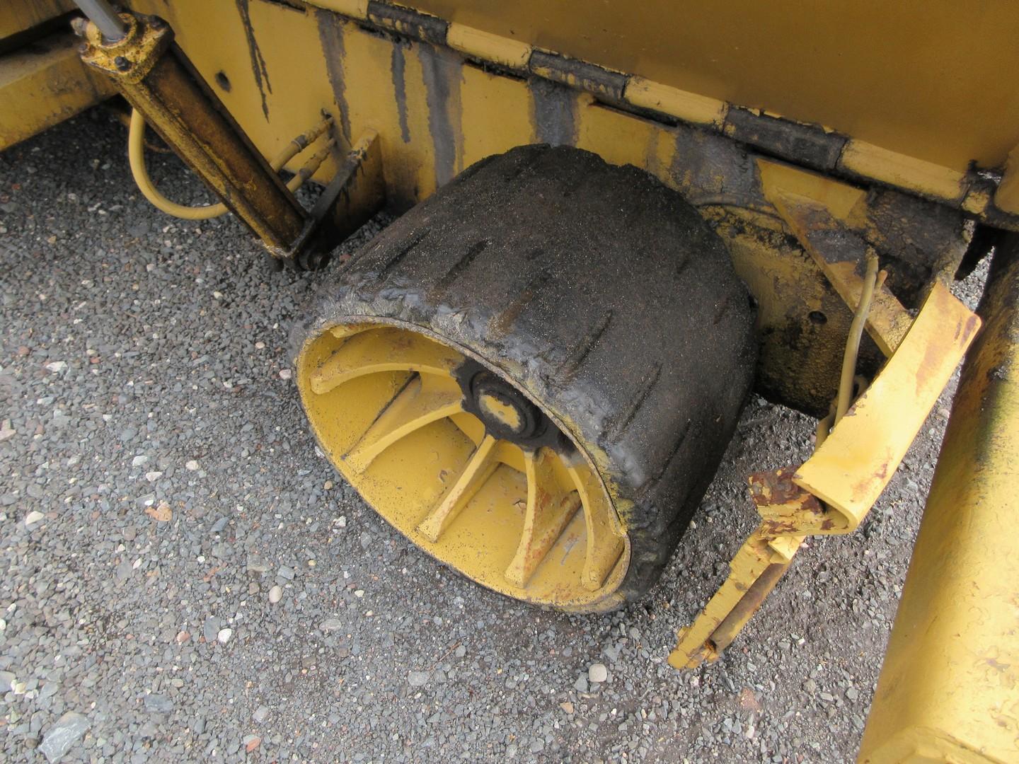 1983 Blaw-Knox PF-115 Asphalt Paver