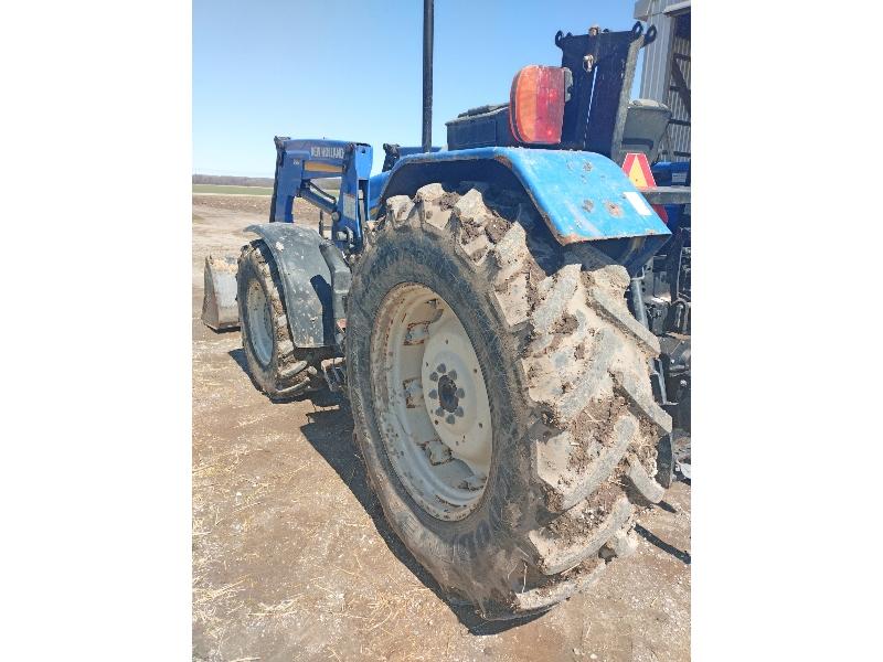 New Holland T5050 MFWD Loader Tractor