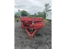 New Holland 185 Manure Spreader