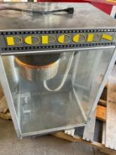 Benchmark USA- Silver Screen, model 11147, 120 volts, popcorn machine, works