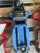 Power Torque 2 ton 4000 lbs hydraulic trolly jack, works with handle