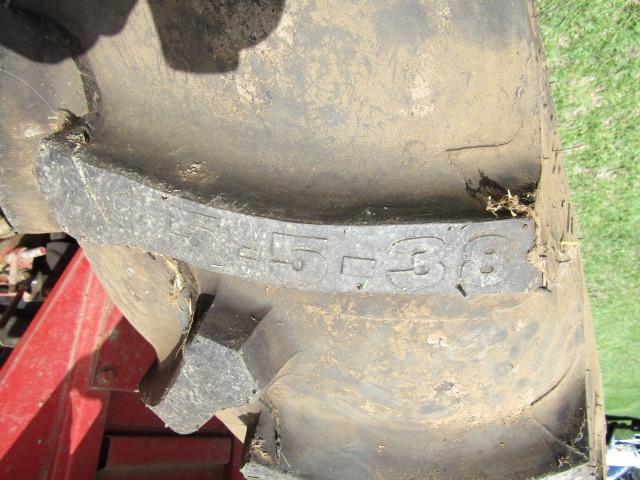 155. 1967 FARMALL 656 GAS TRACTOR, WIDE FRONT, IH FLAT TOP FENDERS, 15.5 X