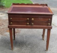 Vtg 1930s Writing Desk W/ 4 Dovetailed Drawers, Leather Top Insert And (NO SHIPPING THIS LOT)
