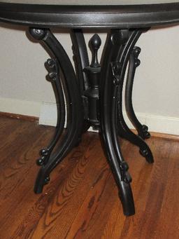 Round Stylish Victorian Era Design Parlor/Foyer Center Table Black Matte Finish Center Urn &