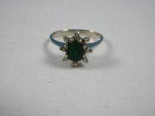 14K White Gold Emerald Ring w/Diamond Chips Fashion Jewelry, Size 6 1/2