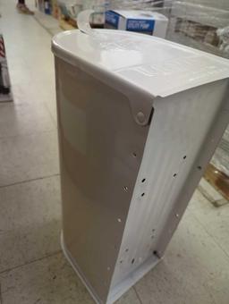 Architectural Mailboxes Elite White, Large, Steel, Post Mount Mailbox, Appears to be New Out of the