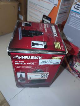 Husky 20-Ton Hydraulic Bottle Car Jack, Retail Price $60, Appears to be Used, What You See in the