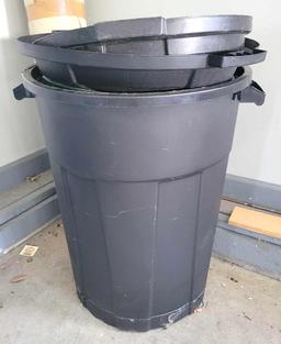 Large Trash Cans $1 STS