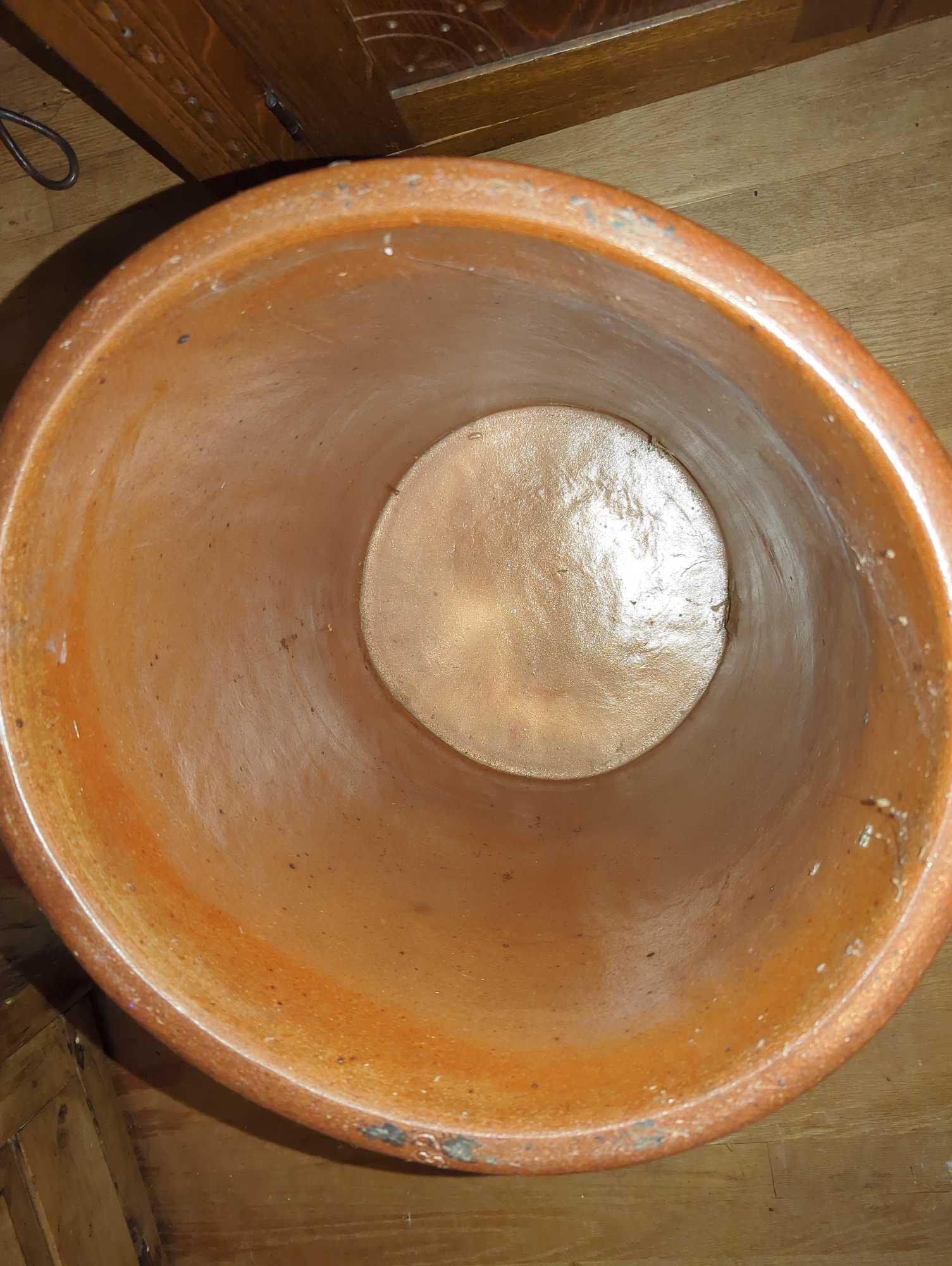 (DR) 19TH CENTURY STYLE PENNSYLVANIA STONEWARE CROCK, DIMENSIONS - 20" H X 17" W X 16" D, WHAT YOU