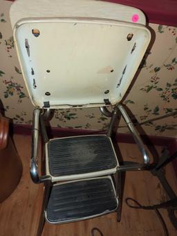 (DR) OLD STYLE COSTCO HIGH CHAIR/STEP STOOL, MISSING APPROXIMATE DIMENSIONS - 34" H X 17" W X 15.5"