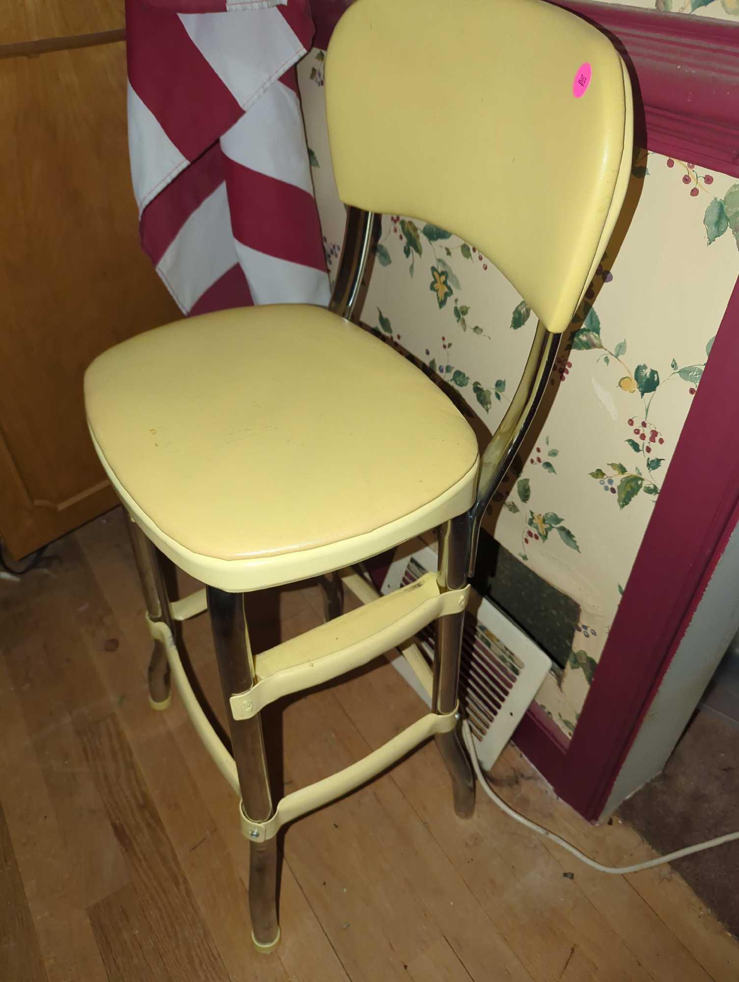(DR) COSCO STYLAIRE HIGH CHAIR/STEP STOOL, MISSING STEPS, APPROXIMATE DIMENSIONS - 35" H X 16" W X