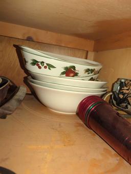 (KIT) CABINET LOT OF ASSORTED ITEMS TO INCLUDE, RIVAL CROCK POT SLOW COOKER, THE CASES COVE