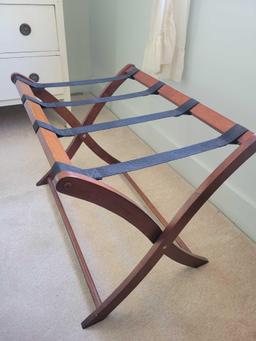 Luggage Rack $3 STS